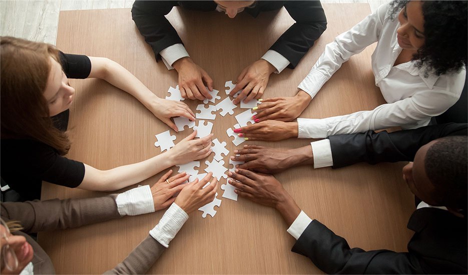 Service team planning property work